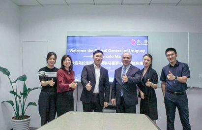 زار القنصل العام لروجواي في شنغهاي دودجن لمناقشة مكافحة التلوث البلاستيكي