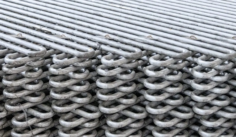 التطبيقات والتطورات الجديدة في خلاطات السوائل الساكنة